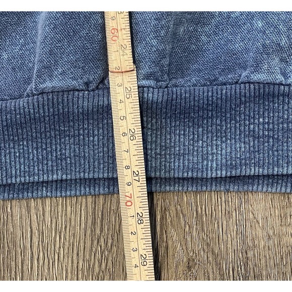 Vtg Acid Wash Shirt Size Medium Long Sleeve Blue Embroidered Ford GT40 Patterson - Picture 7 of 11